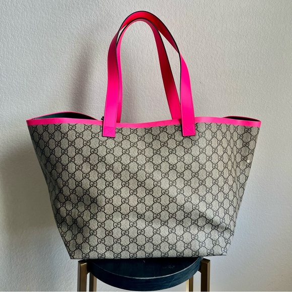 NEW 🩷 Gucci Totissima Medium Tote Bag with Pink Embossed Pouch - Picture 2 of 14